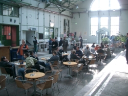Halle-2